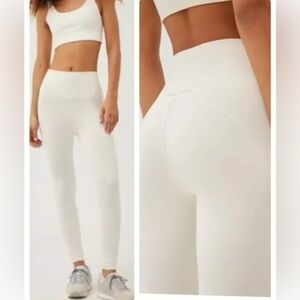 Outdoor Voices FreeForm 7/8 Leggings White Milk Stone XXL